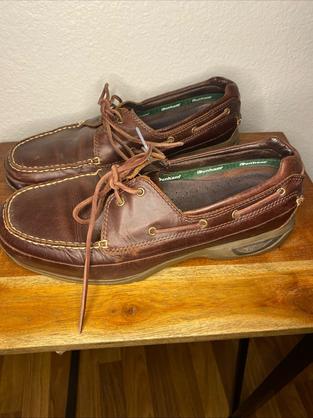 Dunham Men’s Brown Leather Boat Shoes size 10